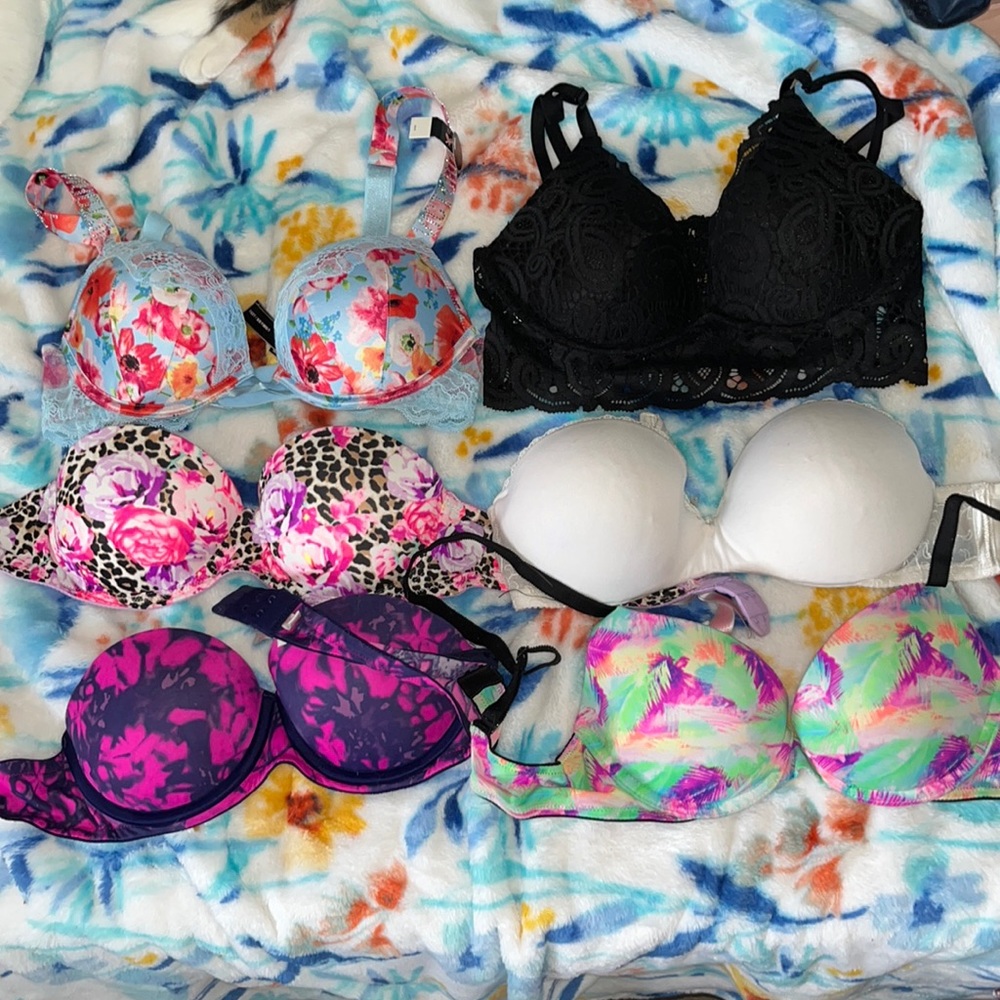 NWT 6 Victoria Secret Pink bras